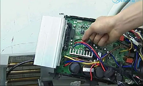 都江堰美的空调电话是多少